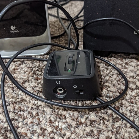 Logitech Speaker System LS21 - Wired - Picture 3 of 10